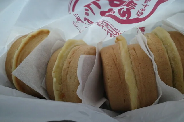 あじまん本舗 ヤマザワ堀川町店 - 南米沢（たい焼き・大判焼き）の写真