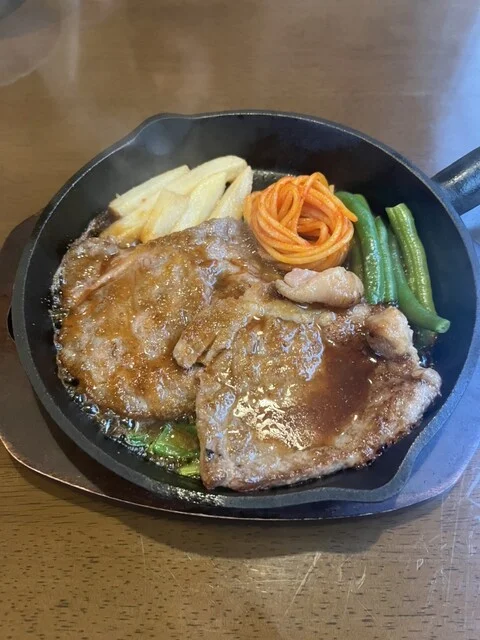 フクセン - 盛（ステーキ）の写真