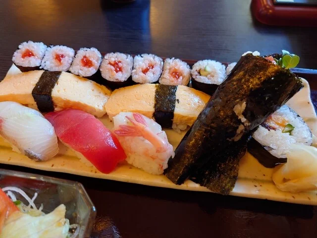 ふく留 - 磯鶏（寿司）の写真