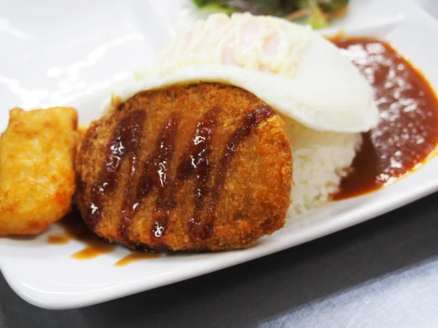 PIZZA Ktarou - 米沢（ハンバーグ）の写真