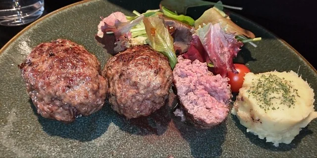 三膳世界 琳 - 石巻（バー）の写真