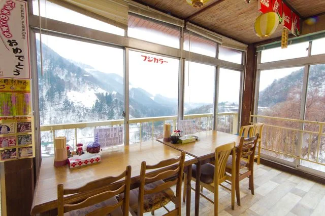 仙岩峠の茶屋（せんがんとうげのちゃや） - 田沢湖（食堂）の写真