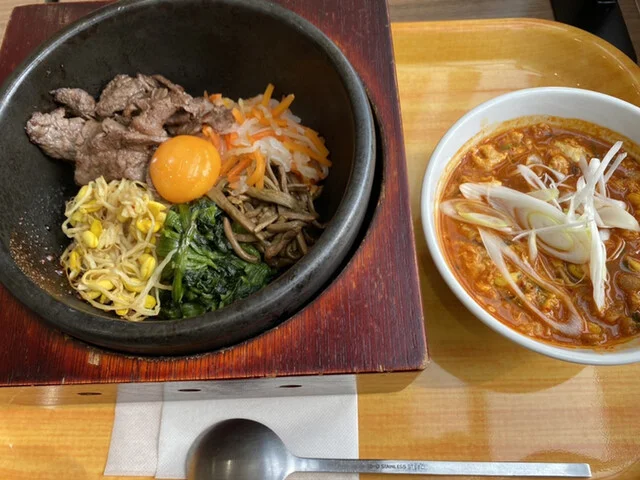石焼ビビンパ イオンモール盛岡店 - 前潟（韓国料理）の写真