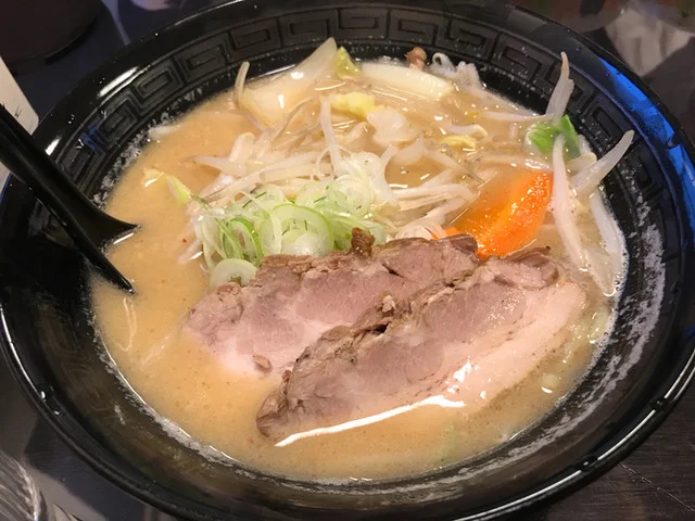 らーめん つばめ - 鶴岡（ラーメン）の写真
