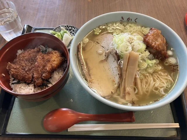 食堂きかく - 鹿又（ラーメン）の写真