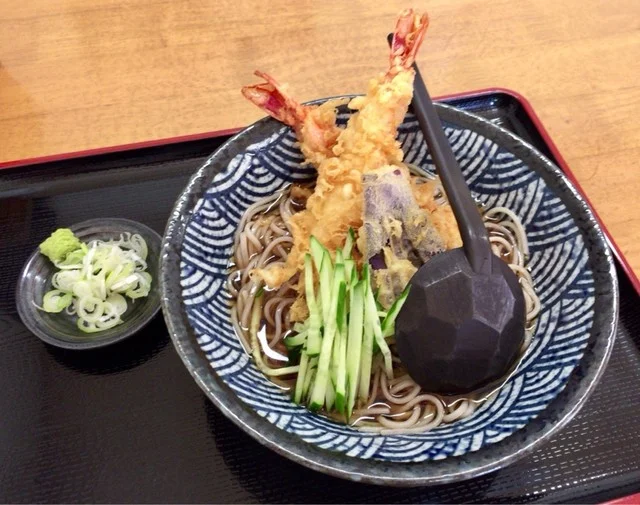 まるぜん食堂 - 盛（そば）の写真