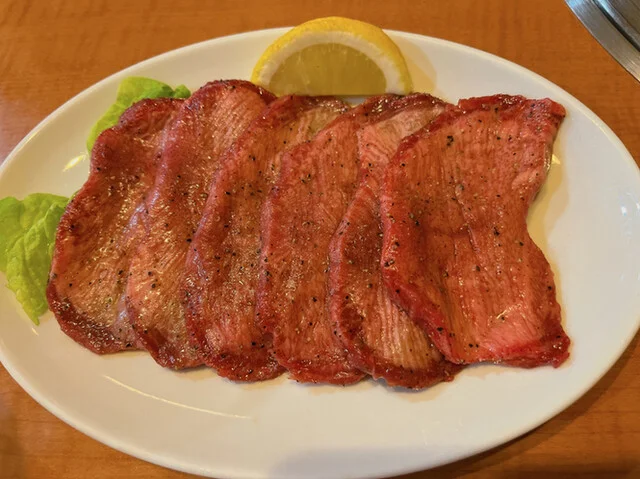 ビービー（BeeBee） - 盛（焼肉）の写真