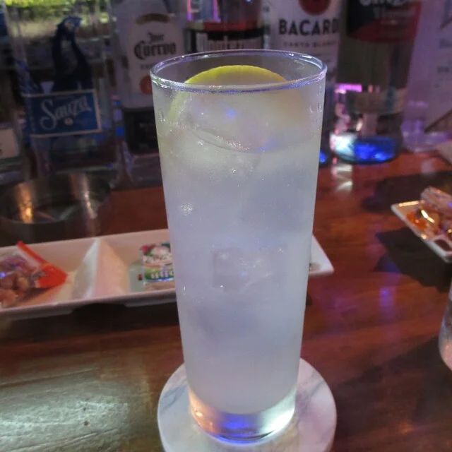 モニュメントブルーセカンド - 十文字（バー）の写真