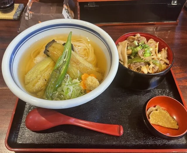 あごだし稲庭うどん 古泉洞（こせんどう） - 角館（うどん）の写真