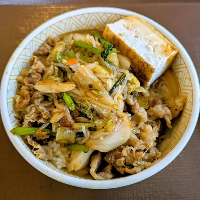 すき家 101号男鹿店 - 船越（牛丼）の写真