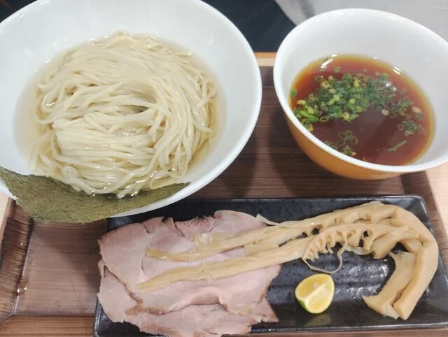 自家製麺たつ之也 - 蔵王（ラーメン）の写真