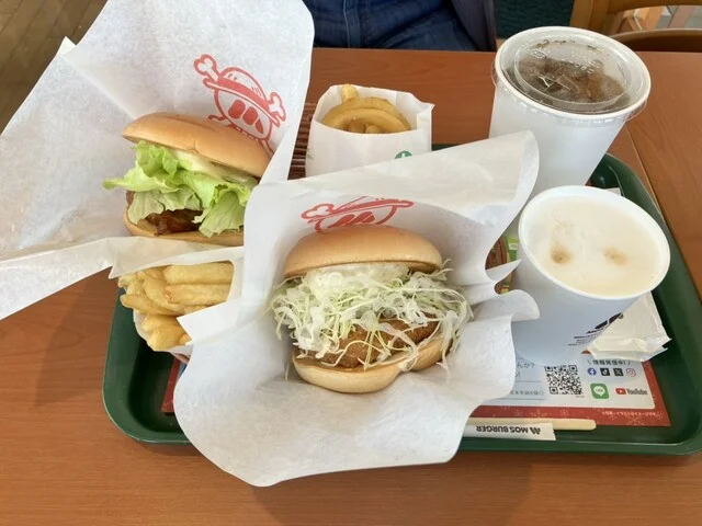 モスバーガー 石巻大街道店 - 陸前山下（ハンバーガー）の写真