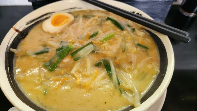 ラーメン 石乃黒 - 飯詰（ラーメン）の写真