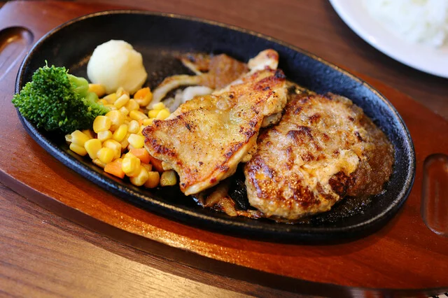 ステーキ宮 秋田山王店 - 秋田（ステーキ）の写真