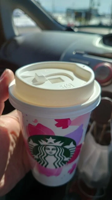 スターバックス・コーヒー 盛岡西バイパス店（STARBUCKS COFFEE） - 岩手飯岡（カフェ）の写真