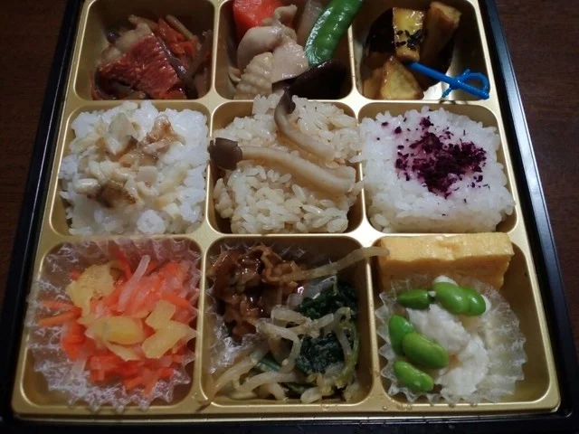 ファミリーマート 秋田高校前店（Family Mart） - 泉外旭川（コンビニ・スーパー）の写真