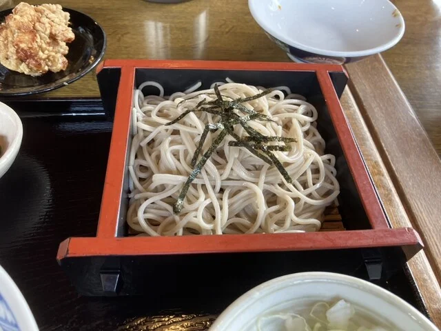 南部家敷 大曲店 - 北大曲（そば）の写真