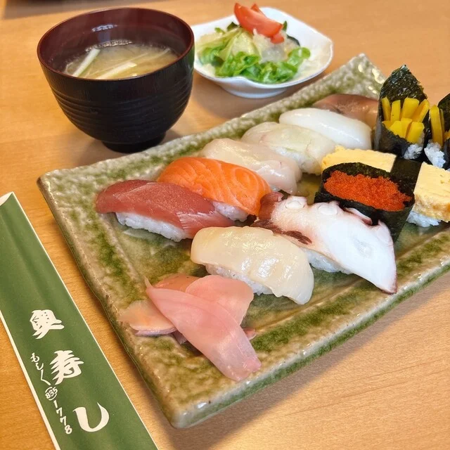 奥寿し - 羽後牛島（寿司）の写真