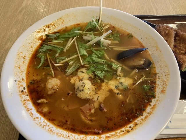 浄土ヶ浜レストハウス（じょうどがはまれすとはうす） - 磯鶏（海鮮）の写真