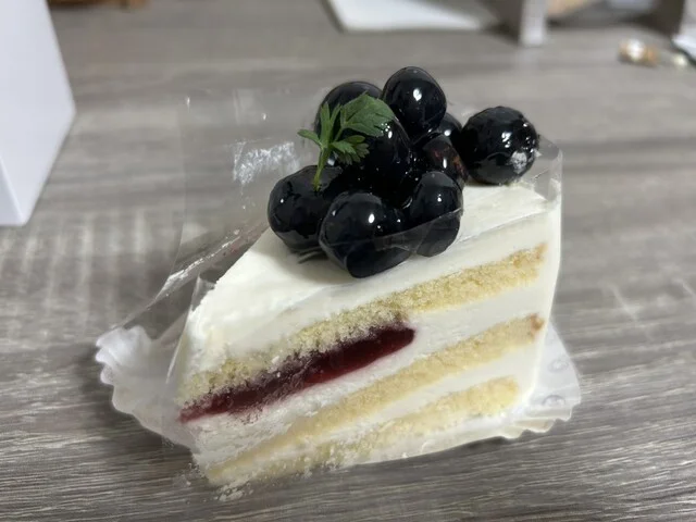 シャトレーゼ 保戸野店（CHATERAISE） - 泉外旭川（ケーキ）の写真