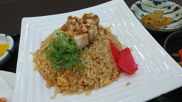 グリーンテーブル - 厨川（食堂）の写真