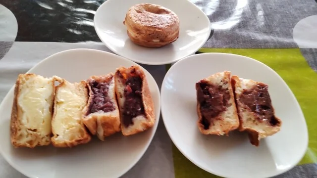 豊里名物 かいてん焼き 石巻店 - 蛇田（和菓子）の写真