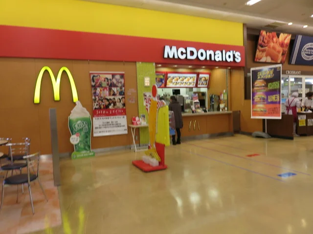 マクドナルド 本荘マックスバリュー店 - 羽後本荘（ハンバーガー）の写真