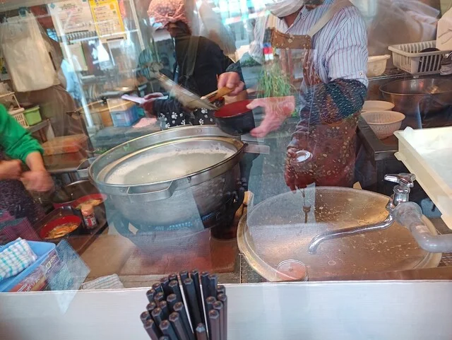 木偶の坊（噂のひっつみ） - 仙北町（麺類）の写真