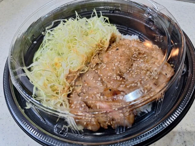 冷たい肉そば ぼんてん - 石巻あゆみ野（そば）の写真