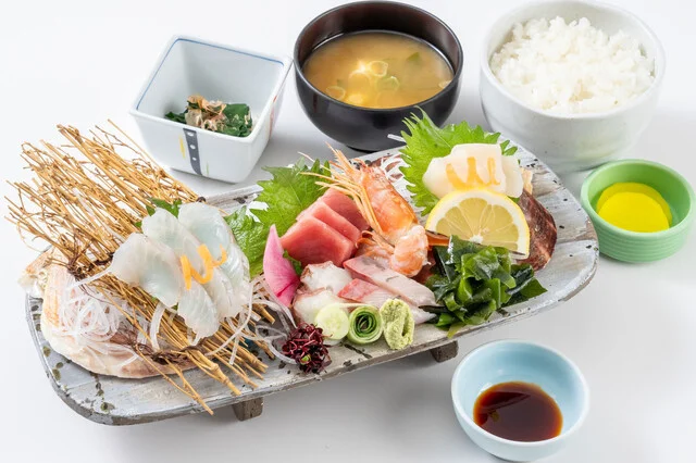 和海浜処 いっぷく 山田船越店 - 岩手船越（海鮮）の写真