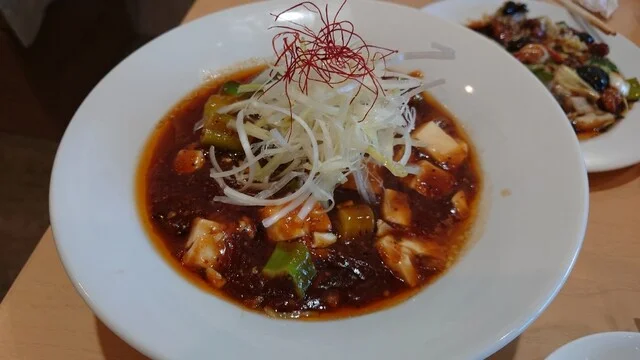 麻婆ラーメン専門店 金の龍 滝沢室小路店 - 青山（ラーメン）の写真