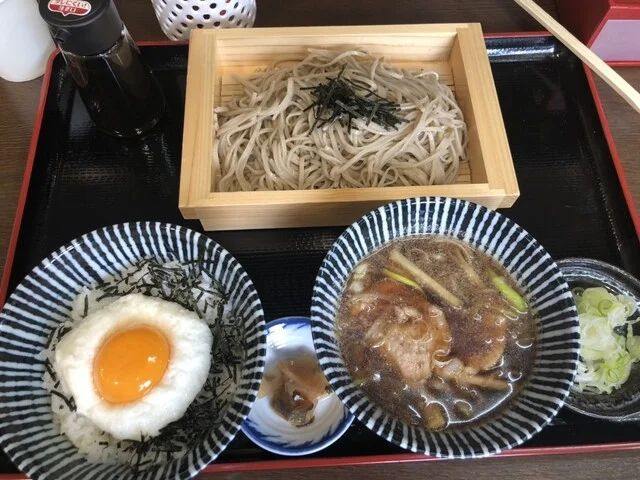 そば処 めん六や 秋田たかのす店 - 鷹ノ巣（うどん）の写真