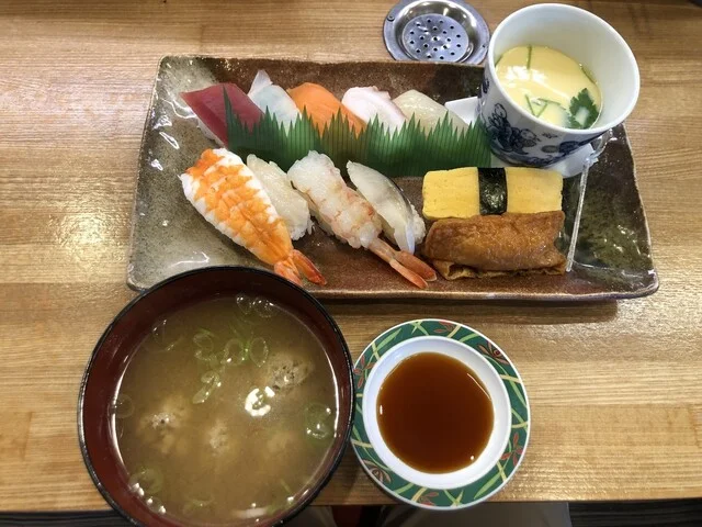 すしランド 大船渡店（【旧店名】すしグルメ） - 盛（回転寿司）の写真