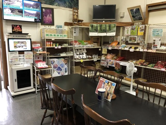 峠の茶屋 お殿水（とうげのちゃや おとのみず） - 岩館（食堂）の写真