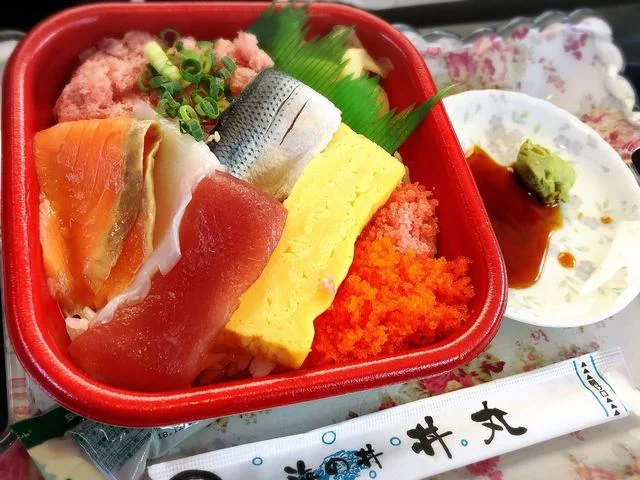 丼丸 奥州駒形 水沢店（丼丸） - 水沢（海鮮丼）の写真