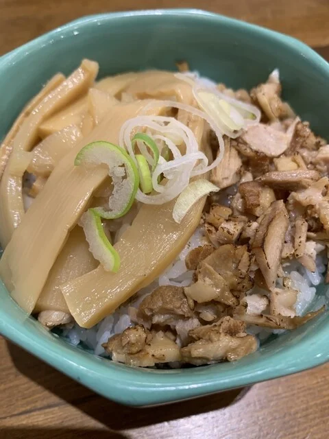 初志 麺屋 居間人 - 東金井（ラーメン）の写真