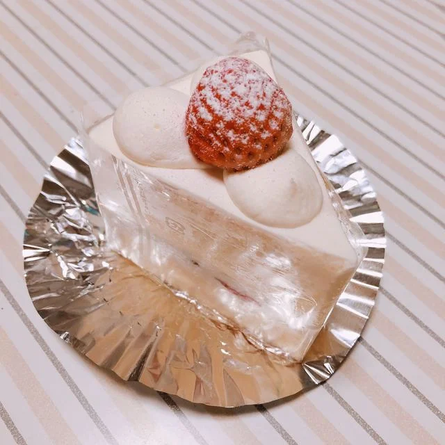 パティスリ・ル・スィエル（patisserie Le ciel） - 前潟（ケーキ）の写真