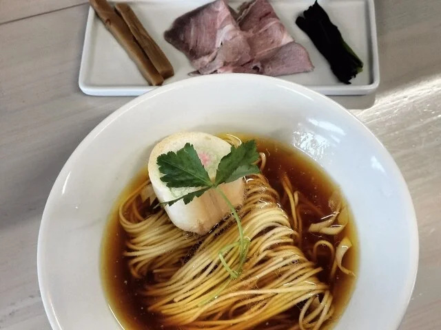 男鹿塩ラーメン おがや - 男鹿（ラーメン）の写真
