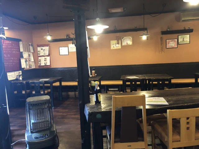 十六房 - 羽後牛島（中華料理）の写真