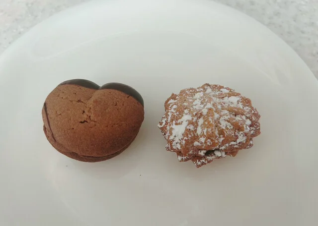 石川菓子店 - 鹿角花輪（ケーキ）の写真