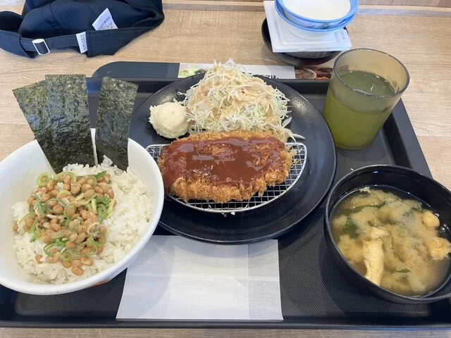 松屋(松のや併設) 石巻恵み野店 - 石巻あゆみ野（牛丼）の写真