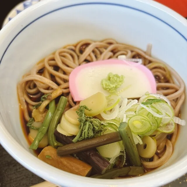 泉橋庵 総本店 - 平泉（うどん）の写真