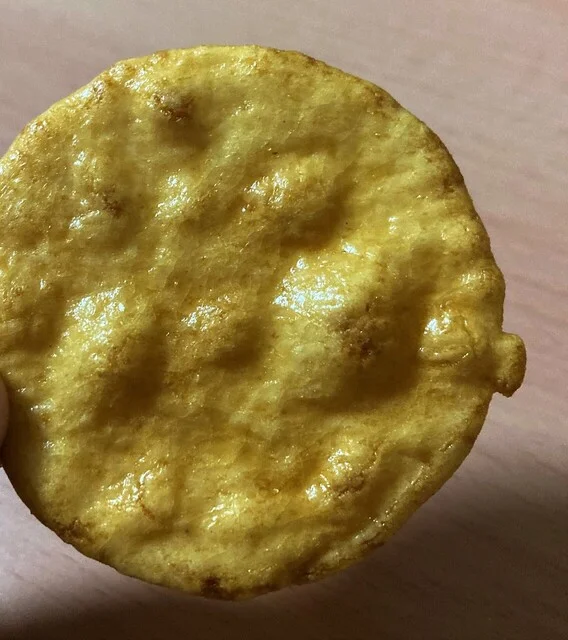 秋田いなふく米菓 - 泉外旭川（和菓子）の写真