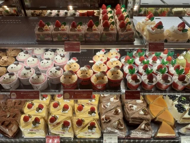 シャトレーゼ 一関店（Chateraise） - 一ノ関（ケーキ）の写真