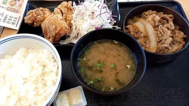 吉野家 7号線秋田土崎店 - 土崎（牛丼）の写真
