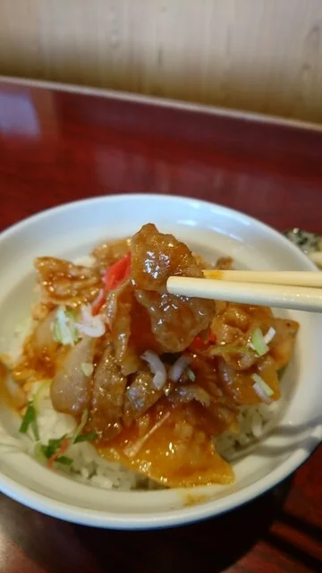 まるやす食堂 - 平館（焼肉）の写真