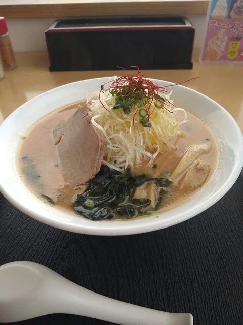 koi koi 食堂（コイコイショクドウ） - 二ツ井（郷土料理）の写真