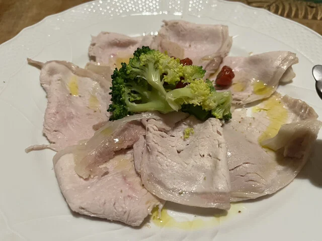 鳥勝＋サルーテ - 石巻あゆみ野（居酒屋）の写真