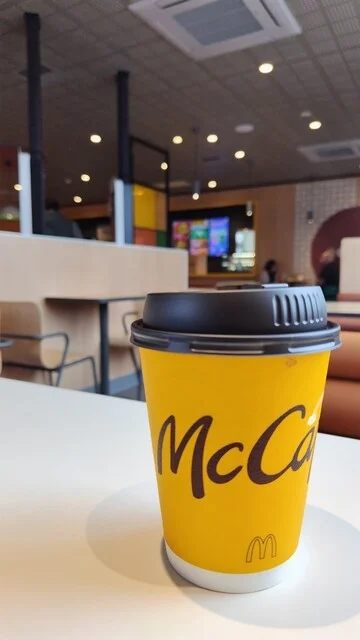 マクドナルド 13号横手店（McDONALD&rsquo;S） - 横手（ハンバーガー）の写真