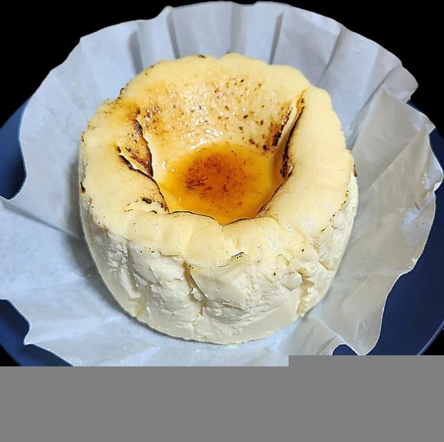 Legato Basque Cheesecake（レガートバスクチーズケーキ） - 春木場（ケーキ）の写真